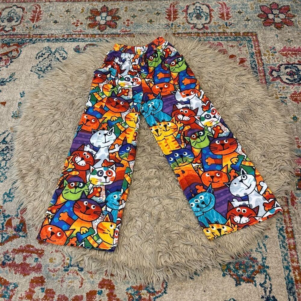 SHEIN cat pants size small